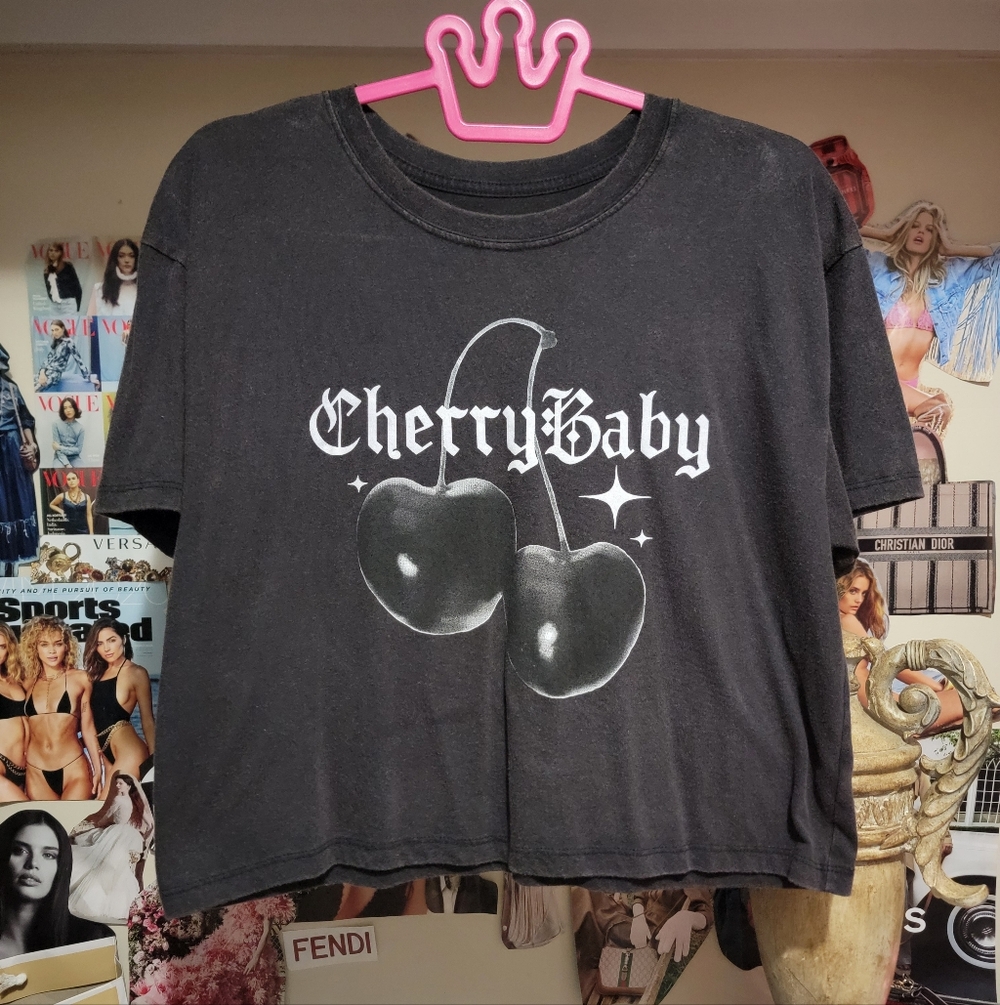 Cherry Baby Graphic Cropped Tee